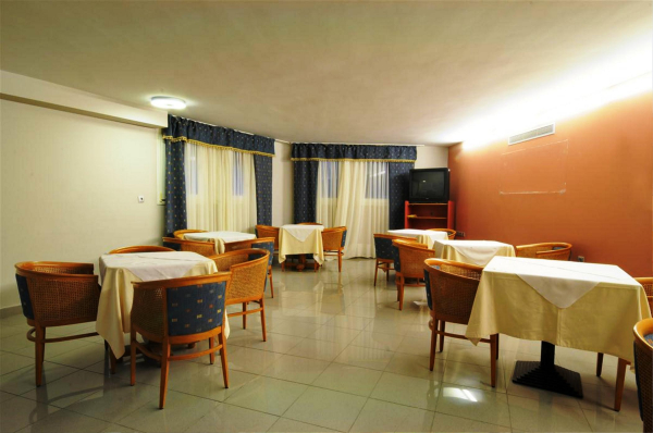 Las mejores ofertas de Maritina Kos