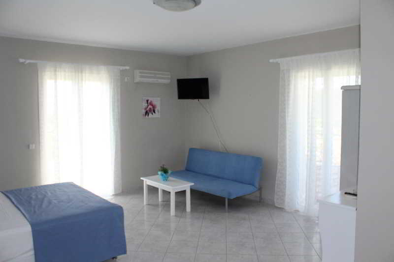 Nautilus Hotel