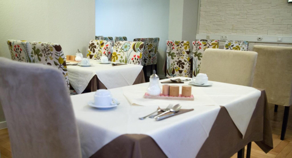 Las mejores ofertas de Garni Hotel Rodelheimer Hof Frankfurt