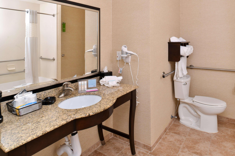 Hampton Inn by Hilton Dayton South