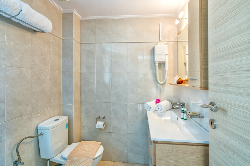 Ai Yannis Suites & Apartments