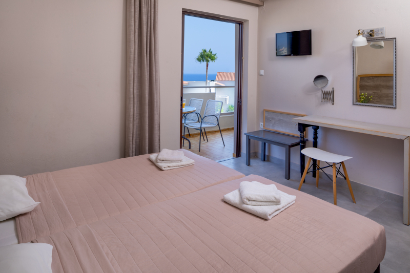Nireas Hotel