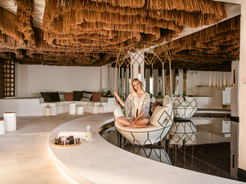 Grecotel LUX ME White