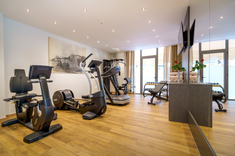 Kyma Suites Beach Hotel