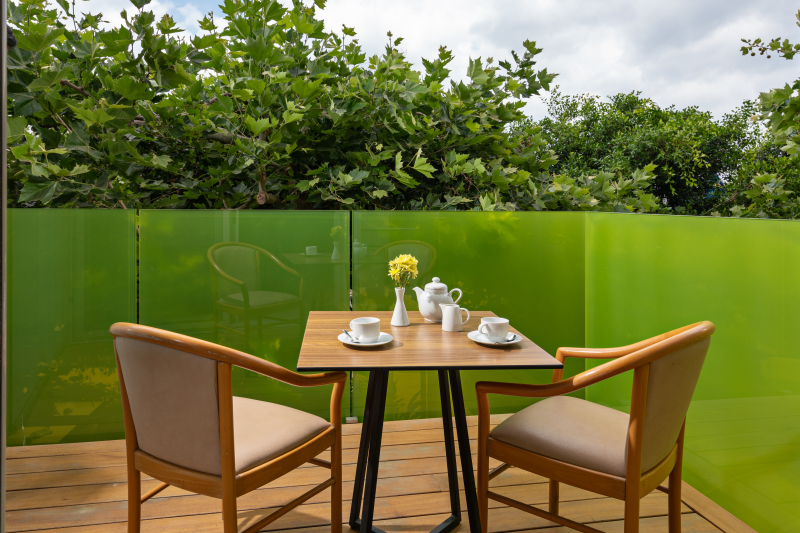 Kyma Suites Beach Hotel