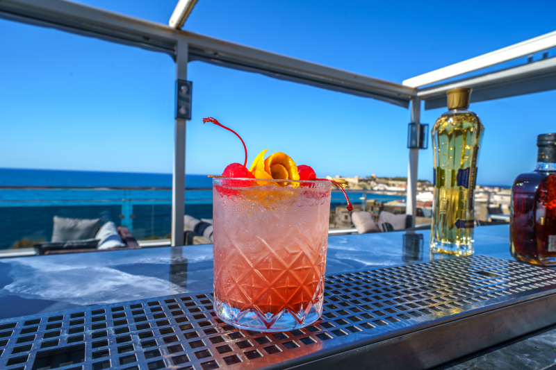 Macaris Suites & Spa