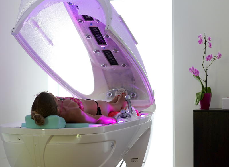 Macaris Suites & Spa