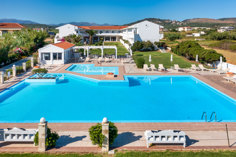 Mrs Chryssana Beach Hotel