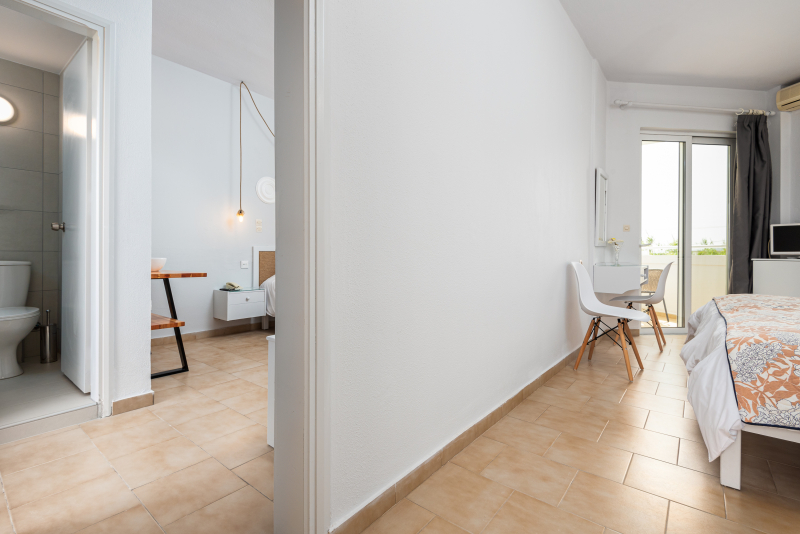 Mrs Chryssana Beach Hotel