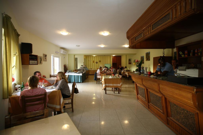 Ormos Atalia Aparthotel