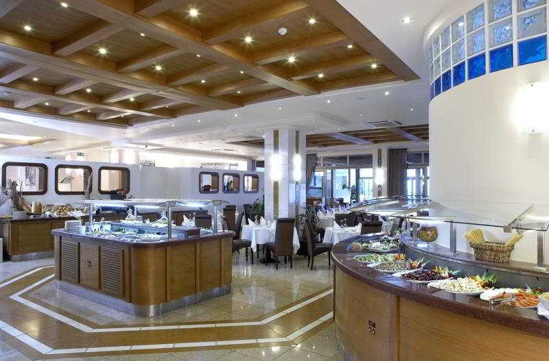 Thalassa Beach Resort