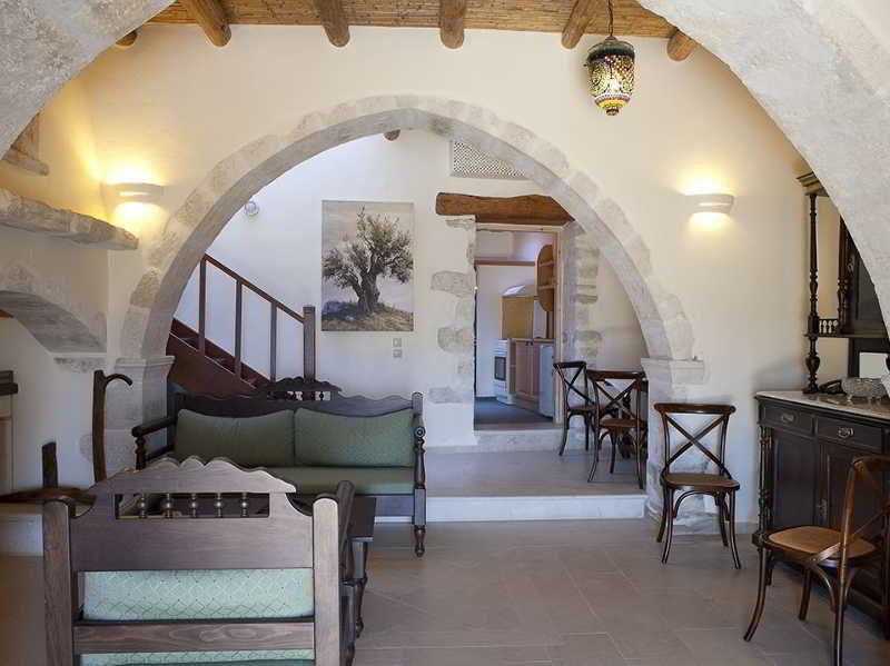 Kastellos Traditional House