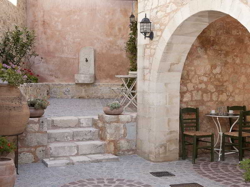 Kastellos Traditional House