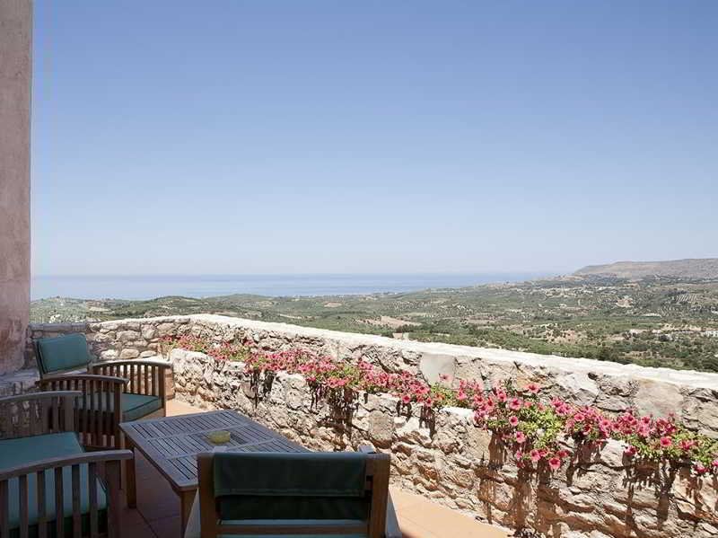 Kastellos Traditional House