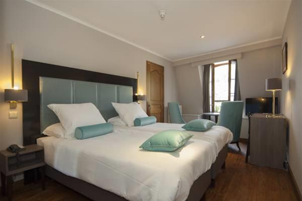 Las mejores ofertas de Hotel de la Poste - Relais de Napoleon III Antwerp