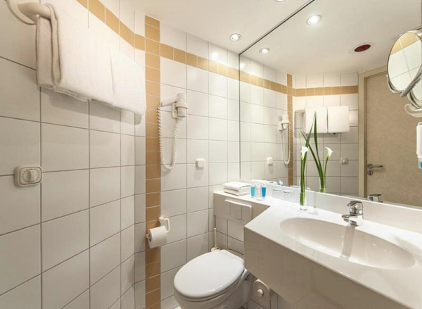 Las mejores ofertas de DORINT KÖLN JUNKERSDORF Colonia