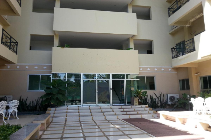 C.A.P. Mansion Hotel by ZUZU