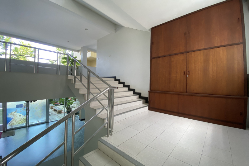 C.A.P. Mansion Hotel by ZUZU