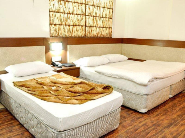 Las mejores ofertas de Om International Delhi