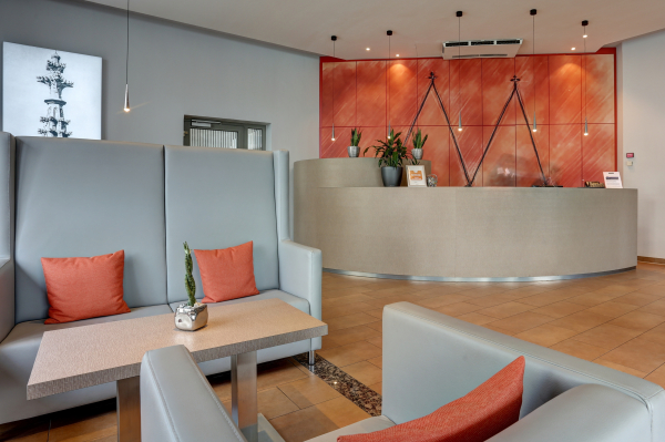 Las mejores ofertas de Kommerzhotel Koeln Colonia