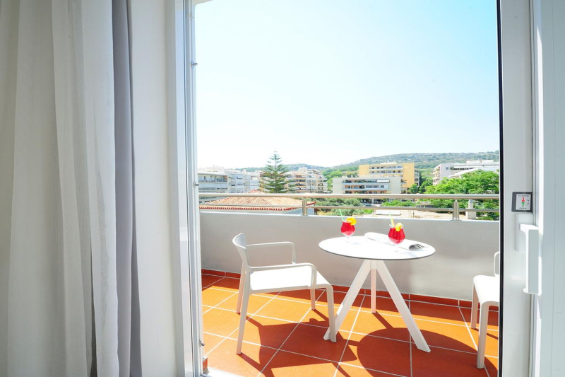 Atrium Ambiance Hotel