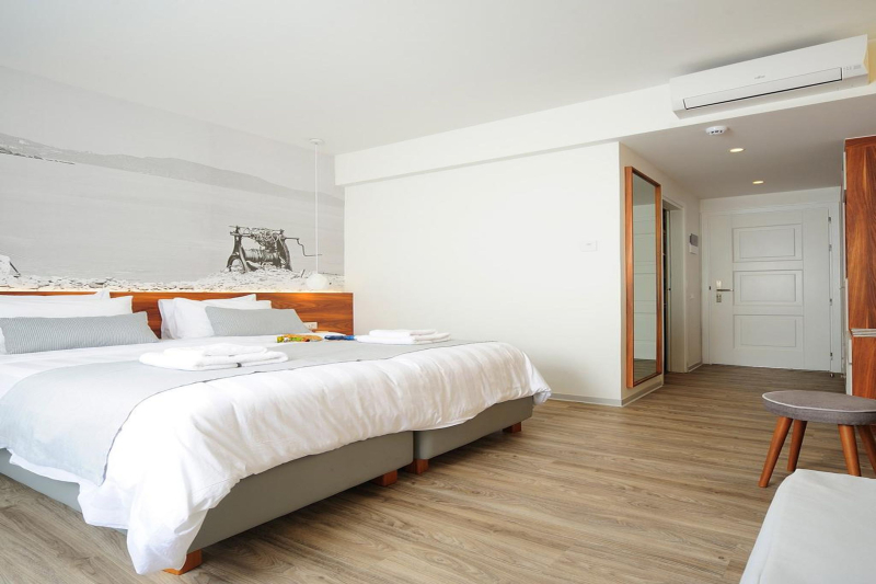 Atrium Ambiance Hotel