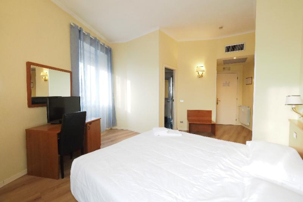 Las mejores ofertas de HOTEL LAURA Roma