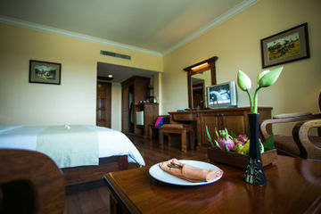 Pacific Hotel & Spa
