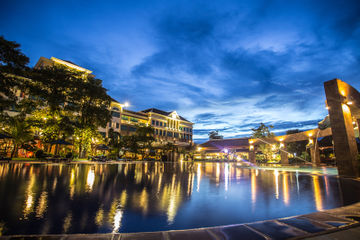 Pacific Hotel & Spa