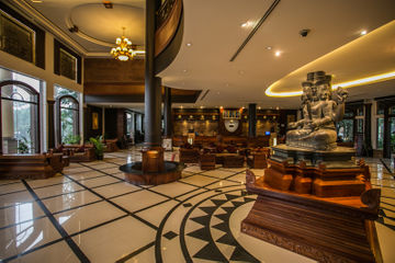 Pacific Hotel & Spa