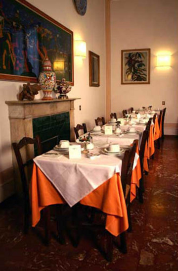 Las mejores ofertas de ARIELE Florencia