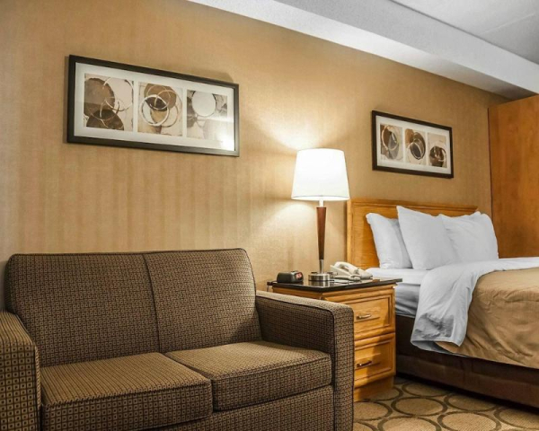 Las mejores ofertas de Comfort Inn Laval Laval