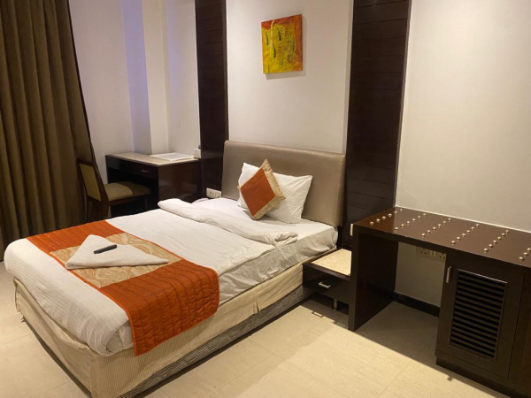 Las mejores ofertas de Le Roi Delhi @ New Delhi Railway Station Delhi