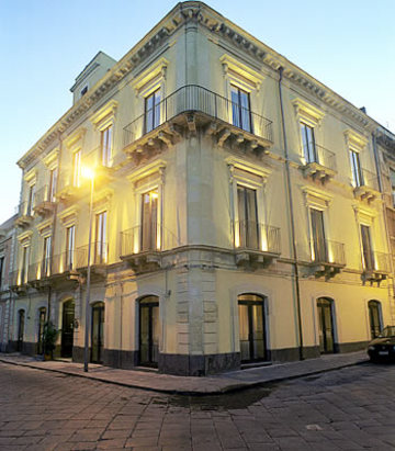 Las mejores ofertas de LA VILLE CATANIA