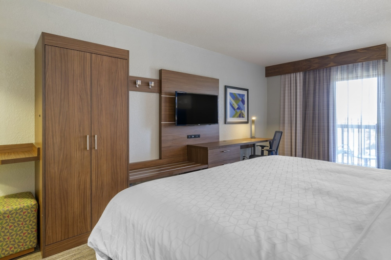 Holiday Inn Express Cape Coral - Fort Myers Area