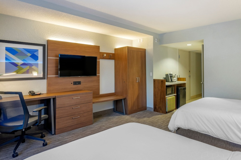 Holiday Inn Express Cape Coral - Fort Myers Area