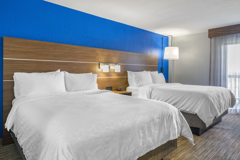 Holiday Inn Express Cape Coral - Fort Myers Area