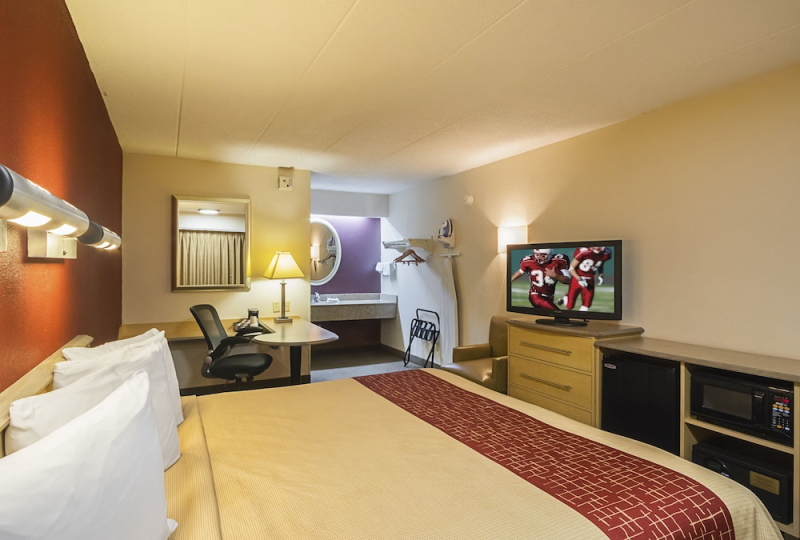 Red Roof Inn Indianapolis North