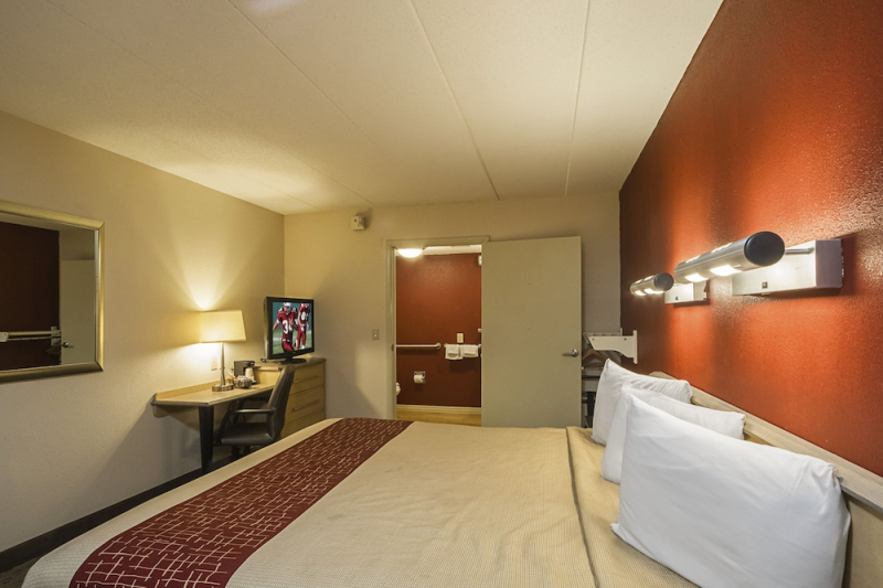 Red Roof Inn Indianapolis North