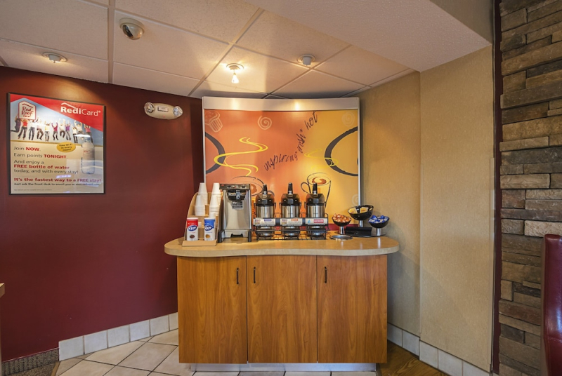 Red Roof Inn Indianapolis North