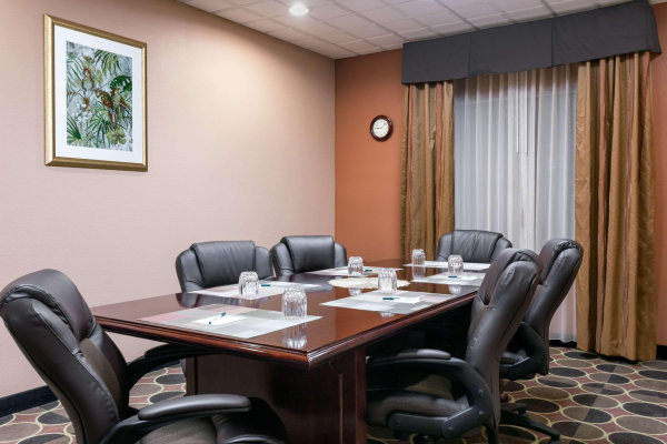 Las mejores ofertas de Wingate by Wyndham Athens Near Downtown Athens