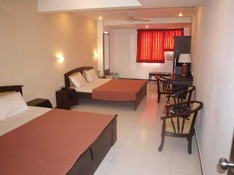 Maan Residency Hotel