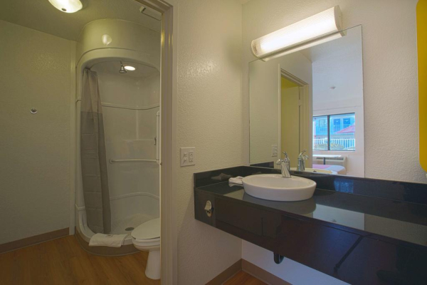 Las mejores ofertas de  North Charleston Lodge North Charleston 