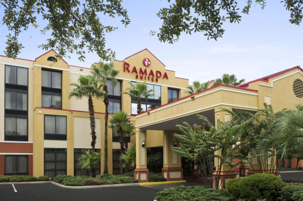 Las mejores ofertas de Ramada by Wyndham Suites Orlando Airport Orlando 