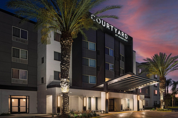 Las mejores ofertas de Courtyard Anaheim Resort/Convention Center Anaheim 