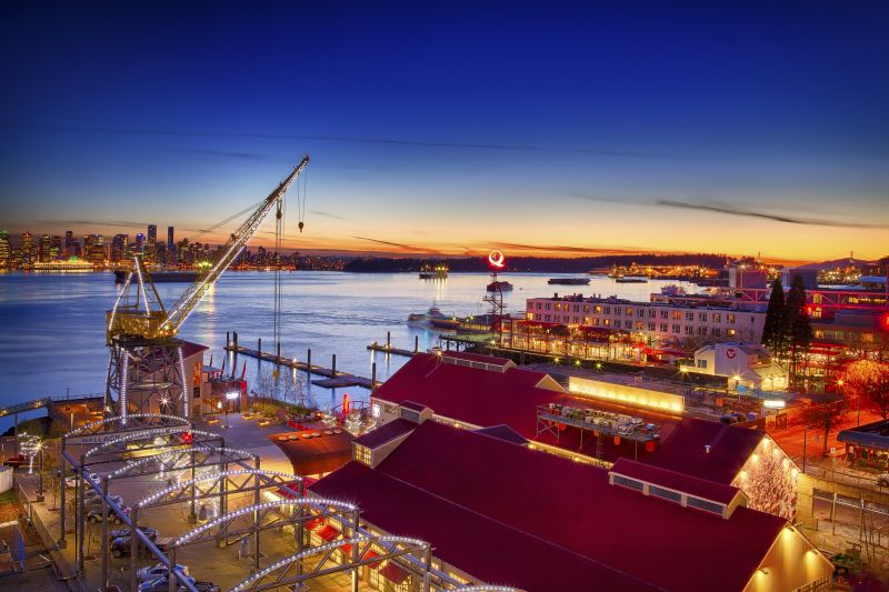 Pinnacle Hotel At The Pier