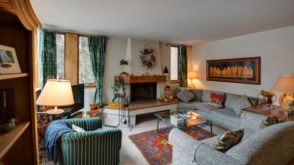 Las mejores ofertas de Tamarack Townhomes, CoralTree Residence Collection Aspen 