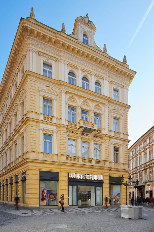 Ventana Hotel Prague