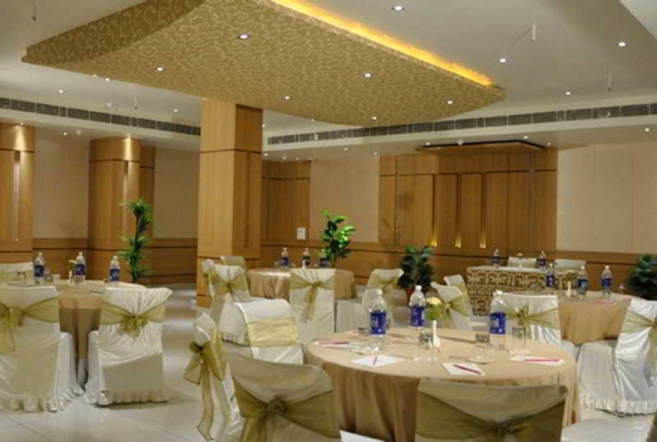 Las mejores ofertas de The Royal CM Jaipur 