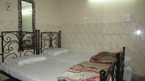 Las mejores ofertas de Kelson Deluxe Delhi